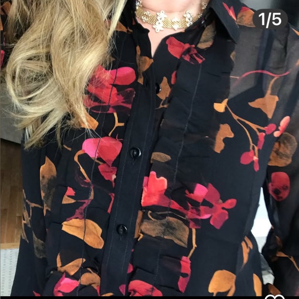 Cabi Catherine Blouse size M